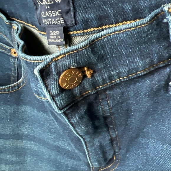 J Crew Classic Vintage Women’s Blue Jeans Fray Bottom Size 32P - Picture 8 of 16